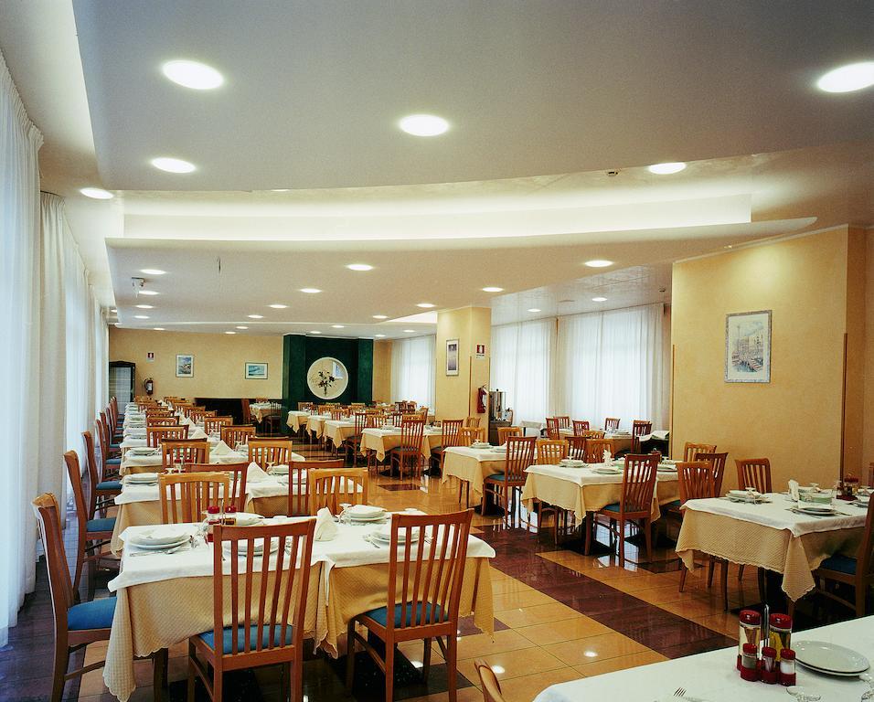 Casa Per Ferie Maria Assunta Hotel Lido di Jesolo Bagian luar foto